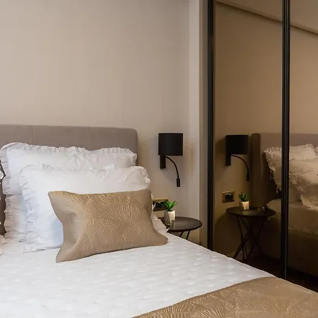 Beachfront Anemona With Pool Villa *