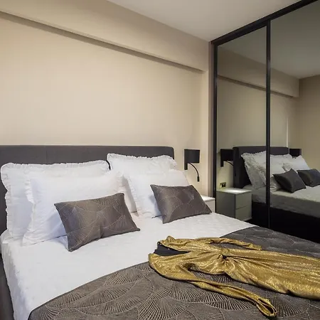 Beachfront Anemona With Pool