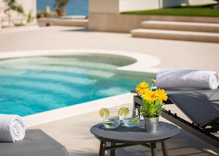 Beachfront Anemona With Pool