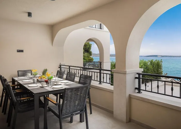 Beachfront Anemona With Pool Вилла